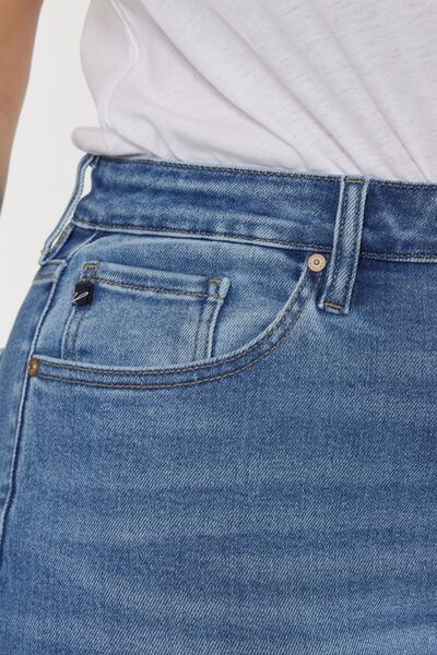 Jeans Kancan de tallas grandes, cintura alta y efecto bigotes de gato