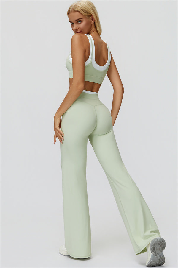 Conjunto Canyon de 2 piezas: sujetador deportivo y leggings acampanados