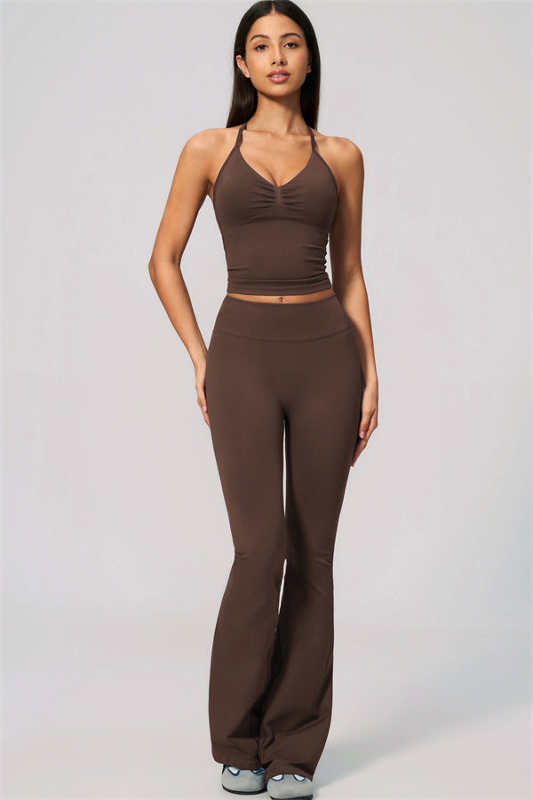 Conjunto de 2 piezas Velvetine: top de tirantes y leggings acampanados