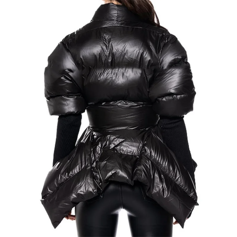 Chaqueta asimétrica con cordones