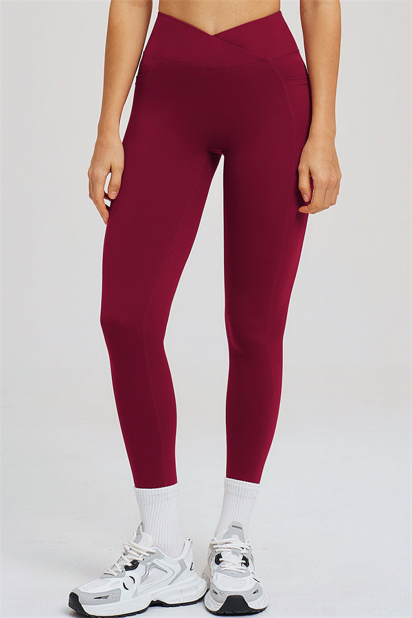 Ensemble 2 pièces Sizzle : brassière de sport et leggings