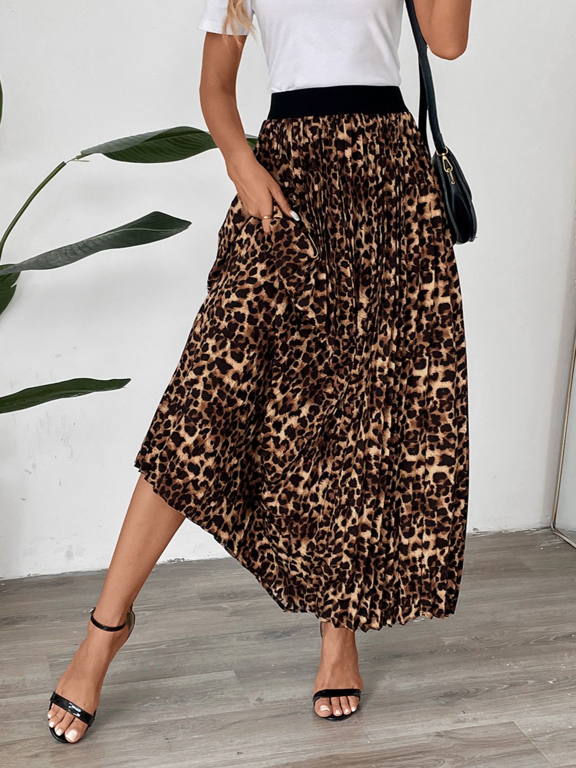 Falda larga plisada de leopardo Perfee