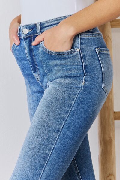 Jeans acampanados de tiro alto al tobillo RISEN en tallas inclusivas