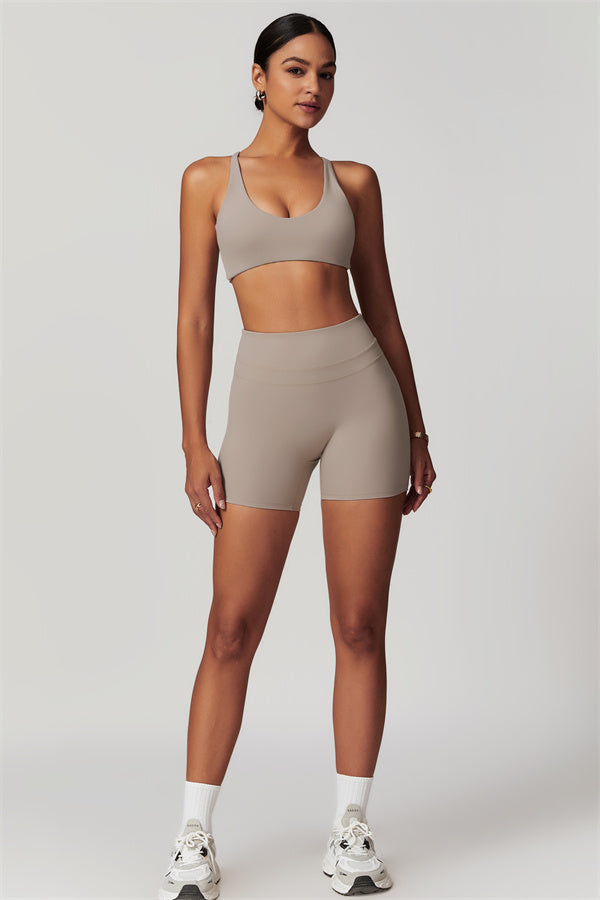 Ensemble 2 pièces Enigma : brassière de sport et short