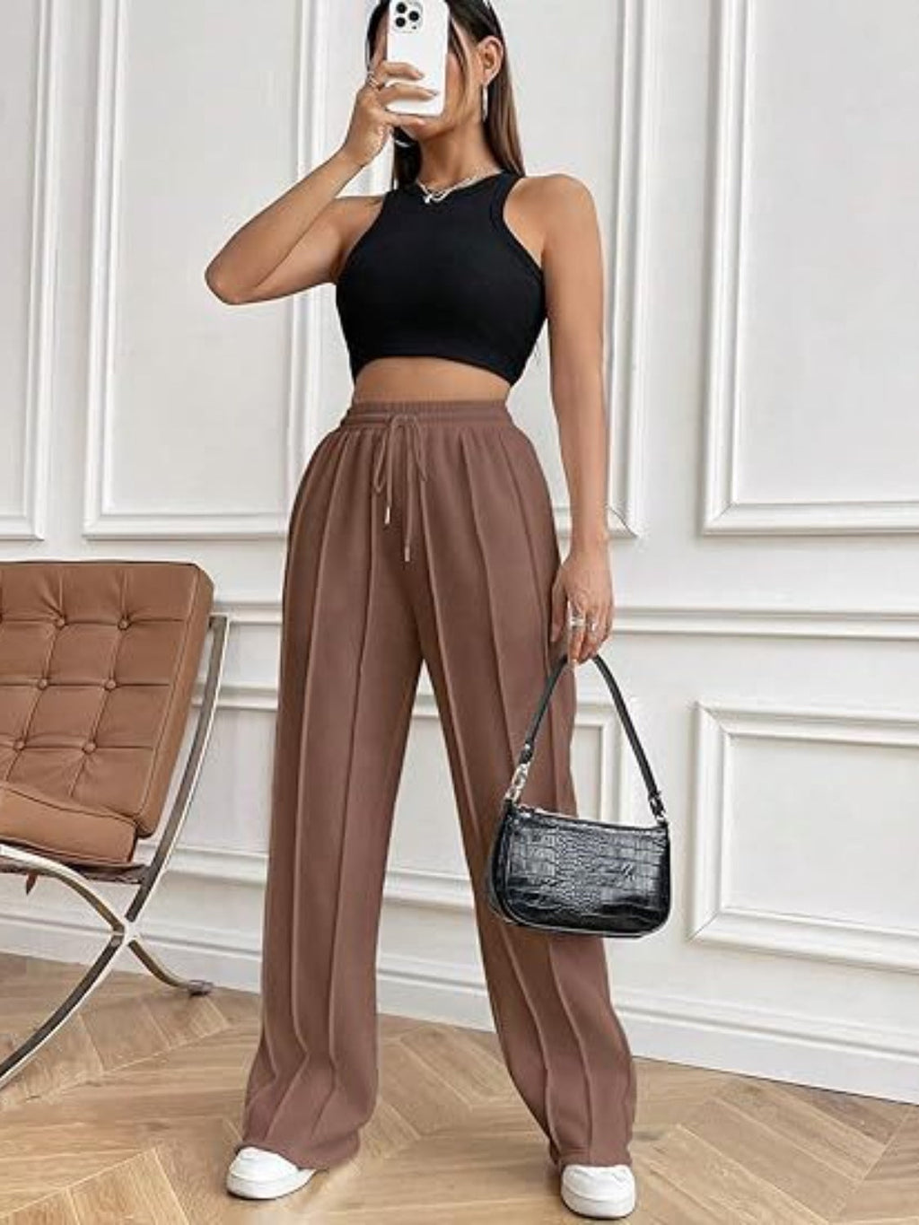 Pantalones de pierna ancha con cordón y bolsillos