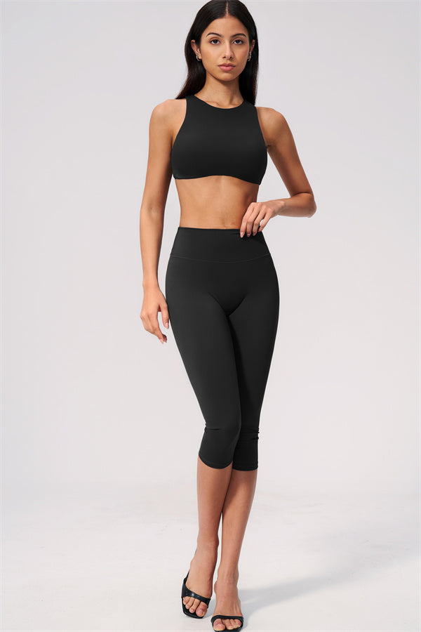 Ensemble 2 pièces Twirl : brassière de sport dos nu et legging corsaire
