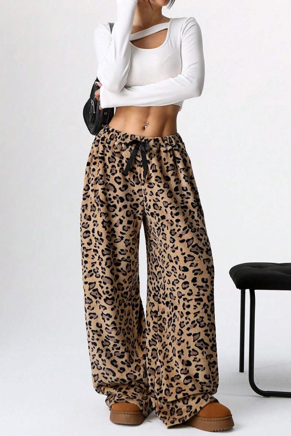 Pantalones de pierna ancha con estampado de leopardo