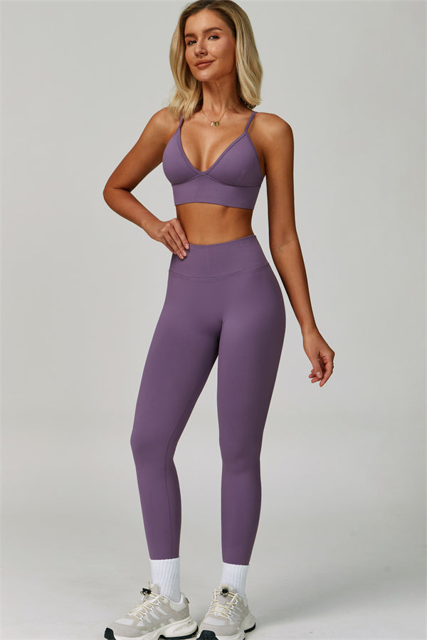 Empower 2-piece set: sports bra and leggings