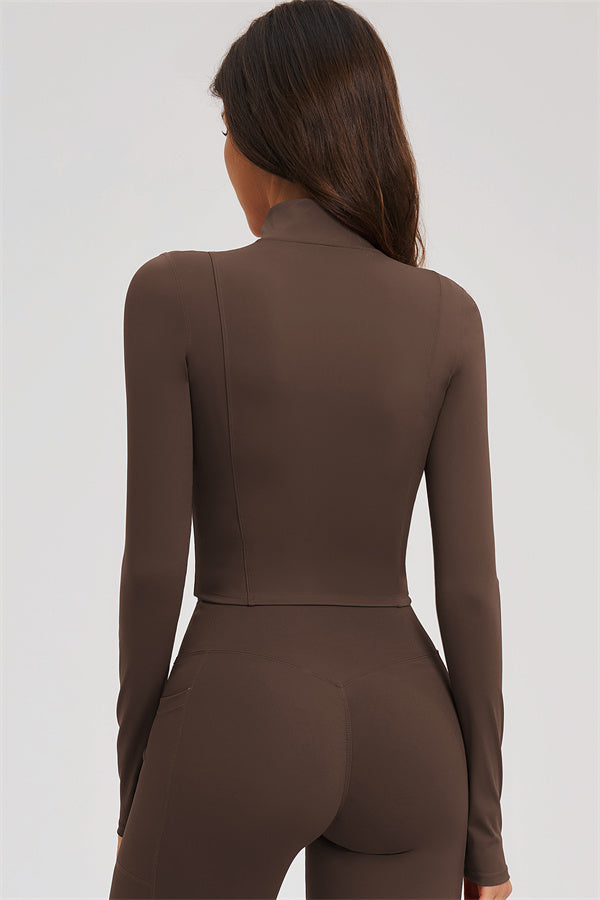 Ensemble 3 pièces Sizzle : veste zippée, brassière de sport et leggings évasés