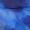 Vestido midi lencero de malla con tirantes, escote drapeado y estampado de manchas azules