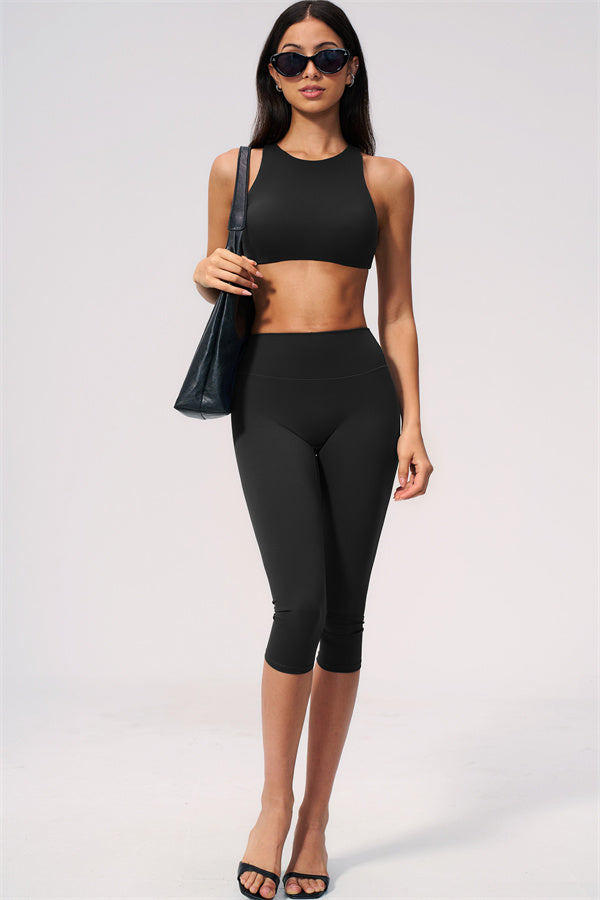 Ensemble 2 pièces Twirl : brassière de sport dos nu et legging corsaire