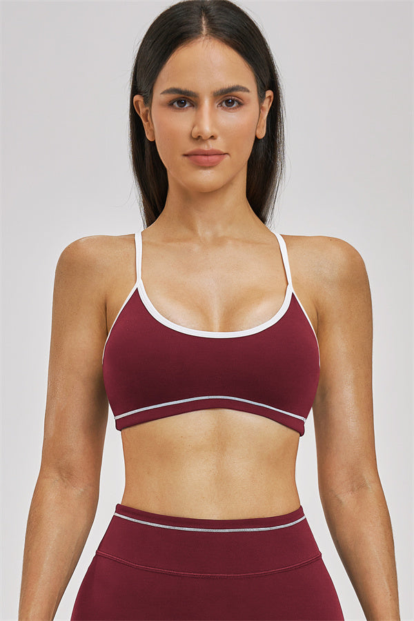 Conjunto Unbound de 2 piezas: sujetador deportivo y shorts