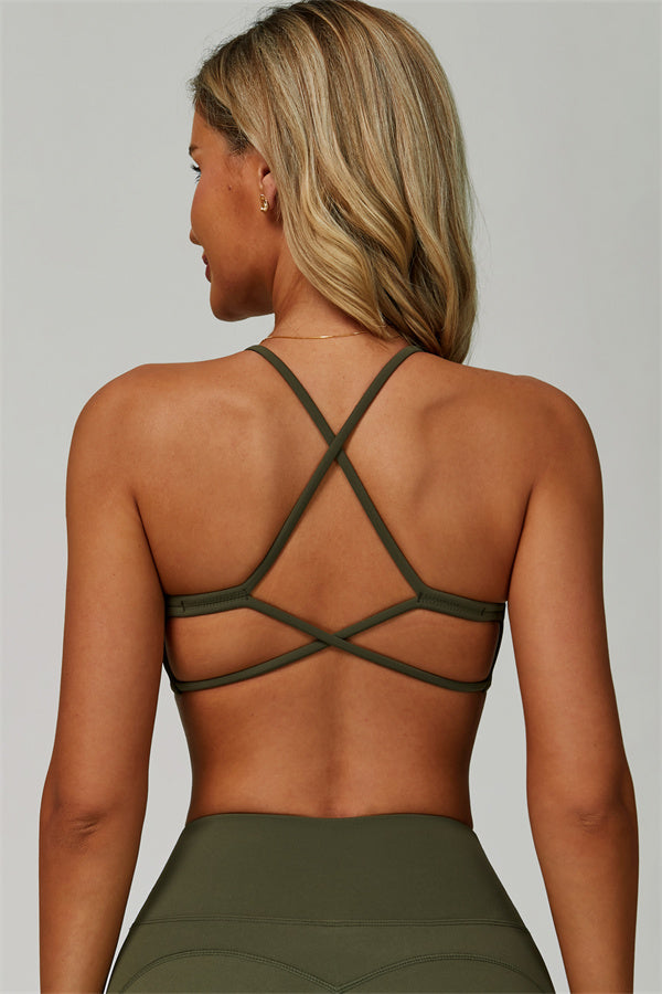 Gedurfde 2-delige sportset: bh met racerback en shorts