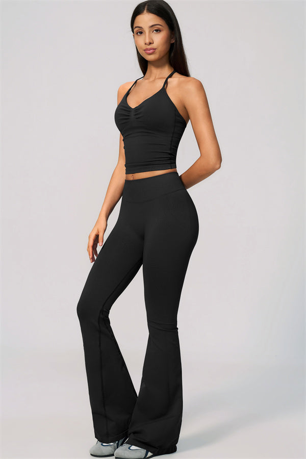 Conjunto de 2 piezas Velvetine: top de tirantes y leggings acampanados