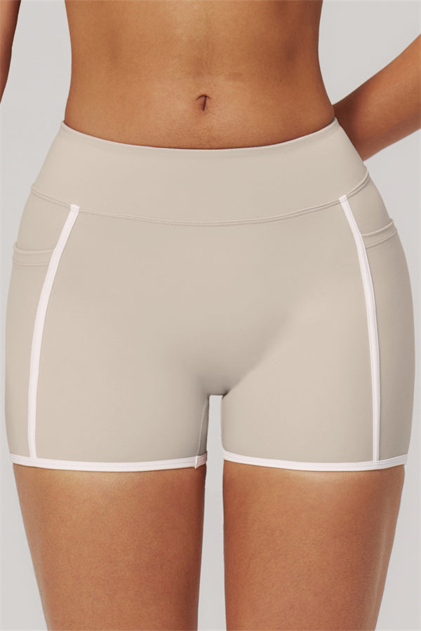 Conjunto de 2 piezas Clarity con sujetador deportivo de tirantes dobles y shorts