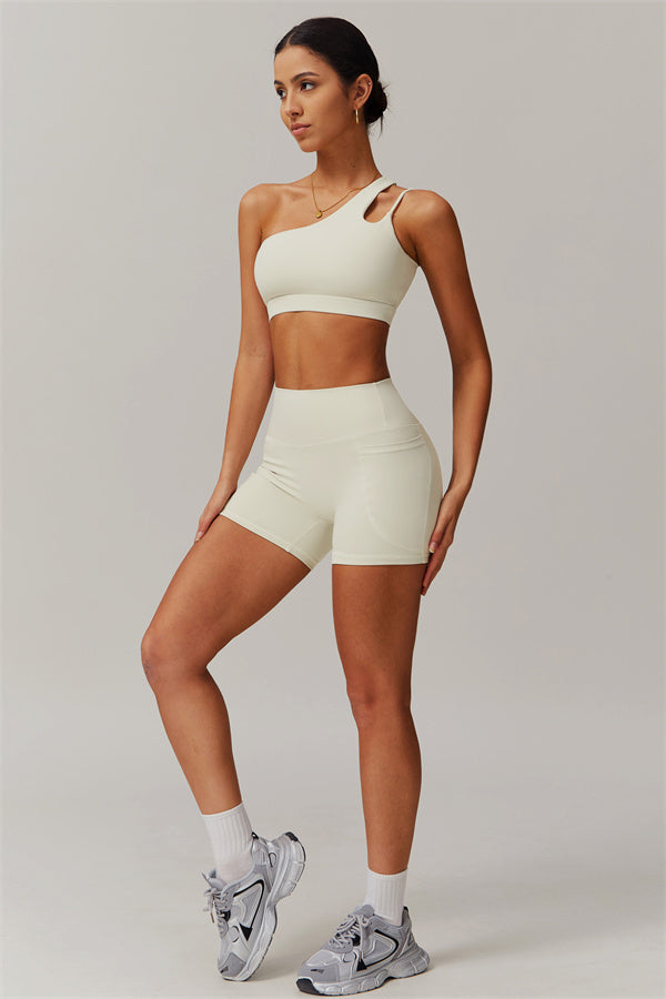 Ensemble 2 pièces Blissful Rose : brassière de sport et short