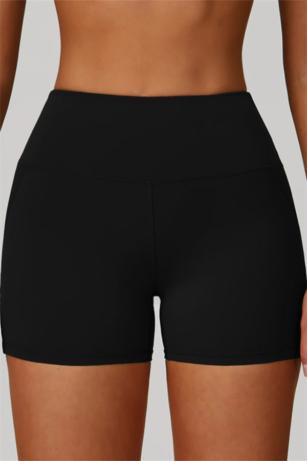 Gedurfde 2-delige sportset: bh met racerback en shorts