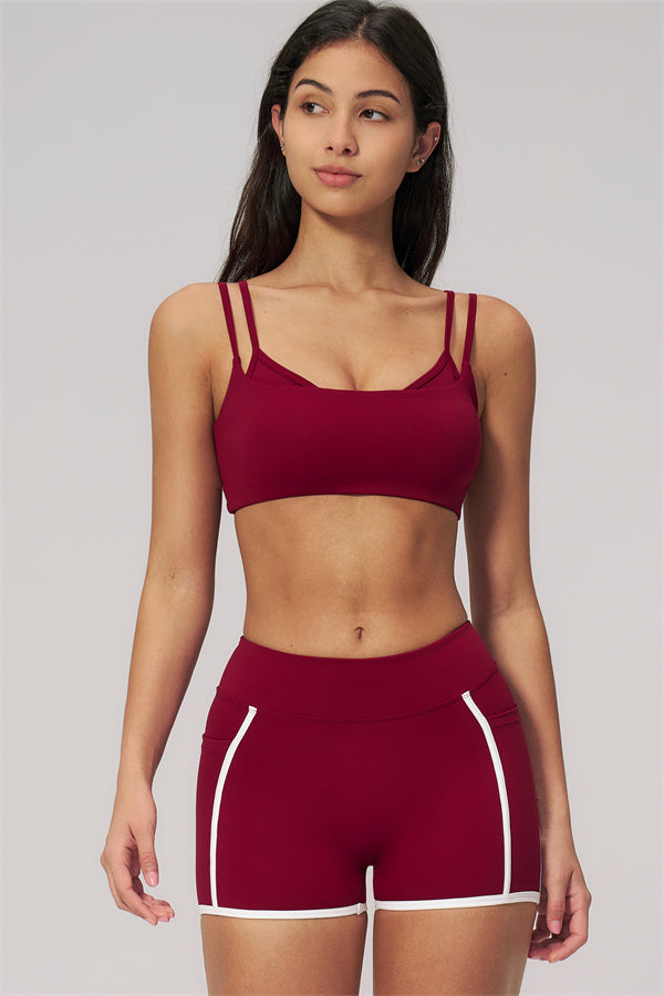 Conjunto de 2 piezas Clarity con sujetador deportivo de tirantes dobles y shorts
