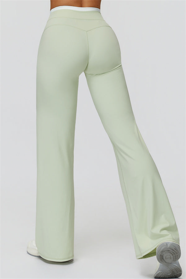 Conjunto Canyon de 2 piezas: sujetador deportivo y leggings acampanados