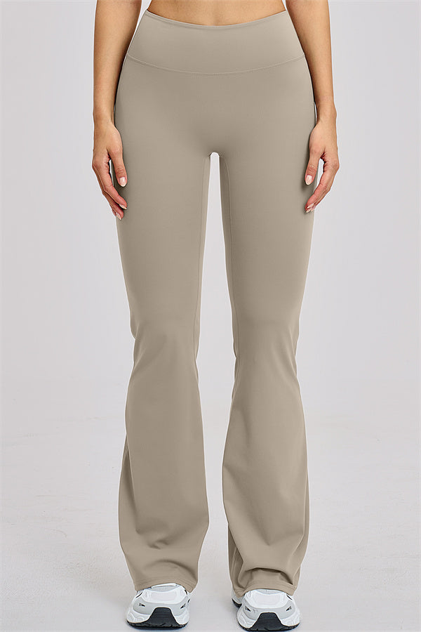 Conjunto de 2 piezas Zestful: top de tirantes y leggings acampanados