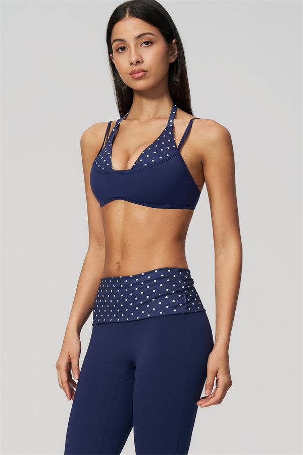 Conjunto de 2 piezas Enliven: sujetador deportivo y leggings capri
