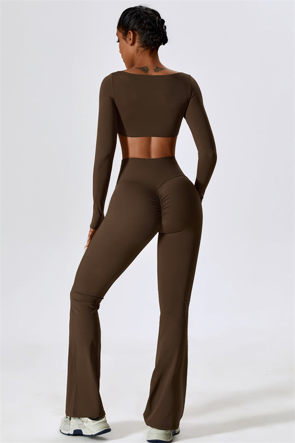 Conjunto de 2 piezas Lily Belle: top corto y leggings acampanados