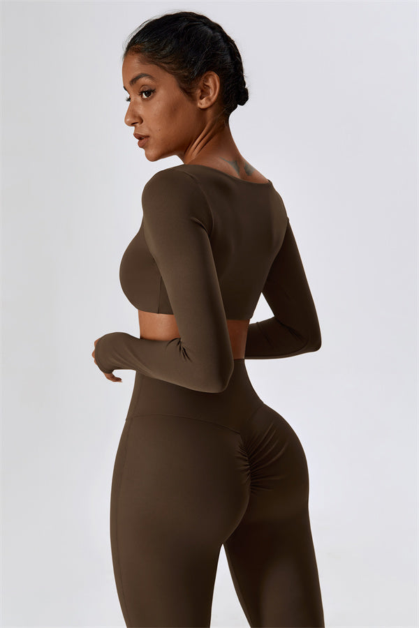 Conjunto de 2 piezas Lily Belle: top corto y leggings acampanados