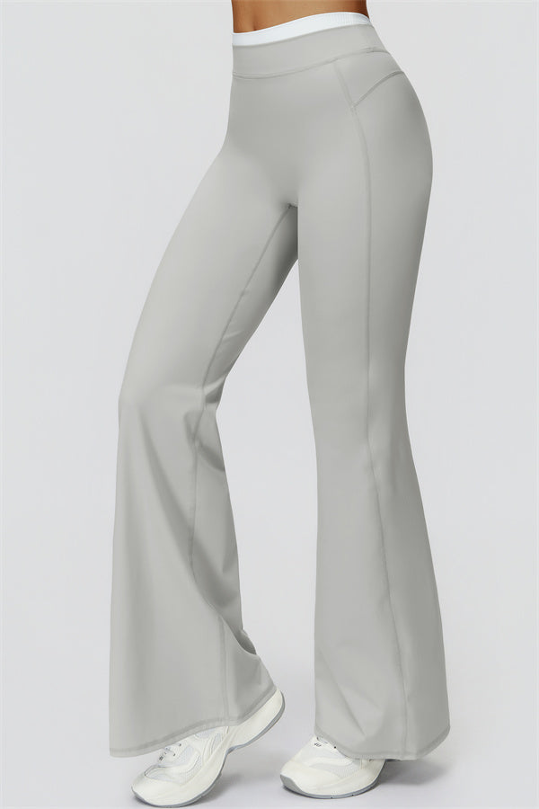 Conjunto de 2 piezas Canyon con top corto de tirantes y leggings acampanados