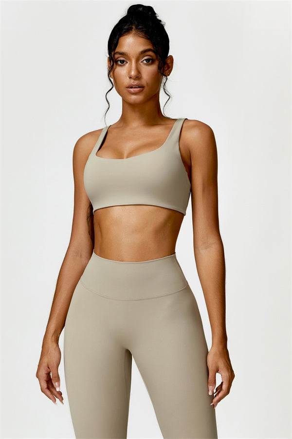 Completo 2 pezzi Olivia: reggiseno sportivo e leggings