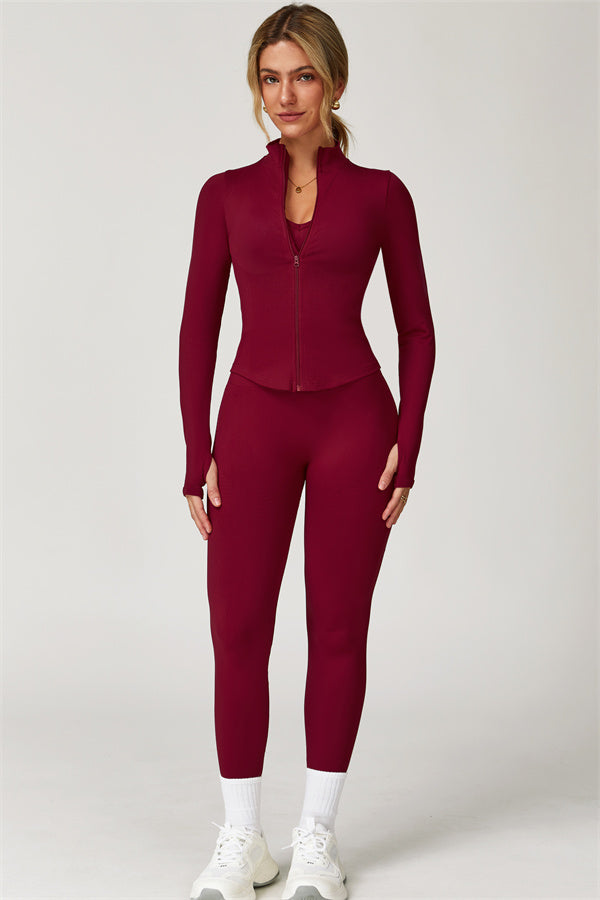 Delight 3-piece set: jacket, sports bra, and leggings