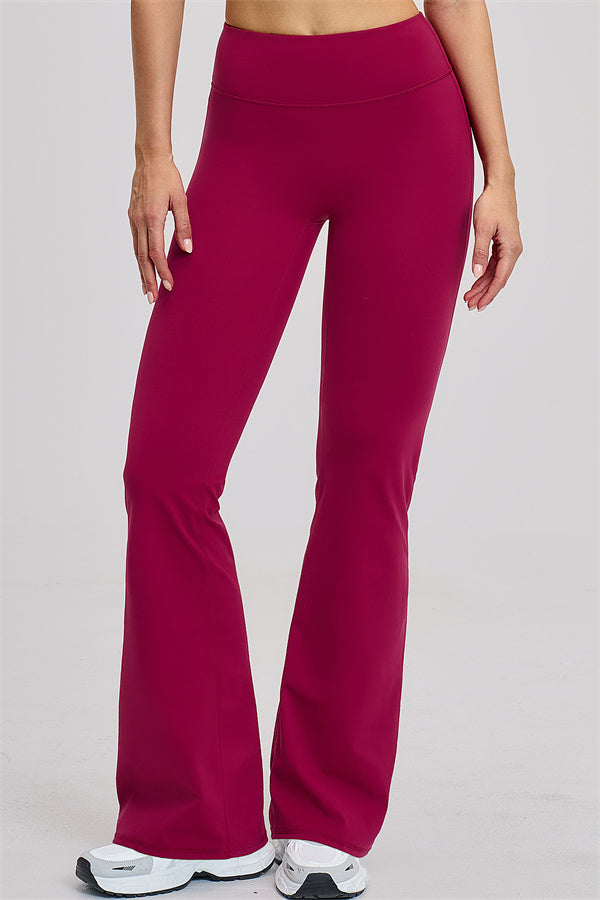 Conjunto de 2 piezas Zestful: top de tirantes y leggings acampanados
