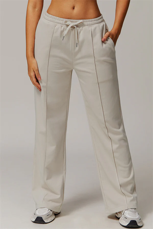 The Motion 2-piece set: tank top and sweatpants