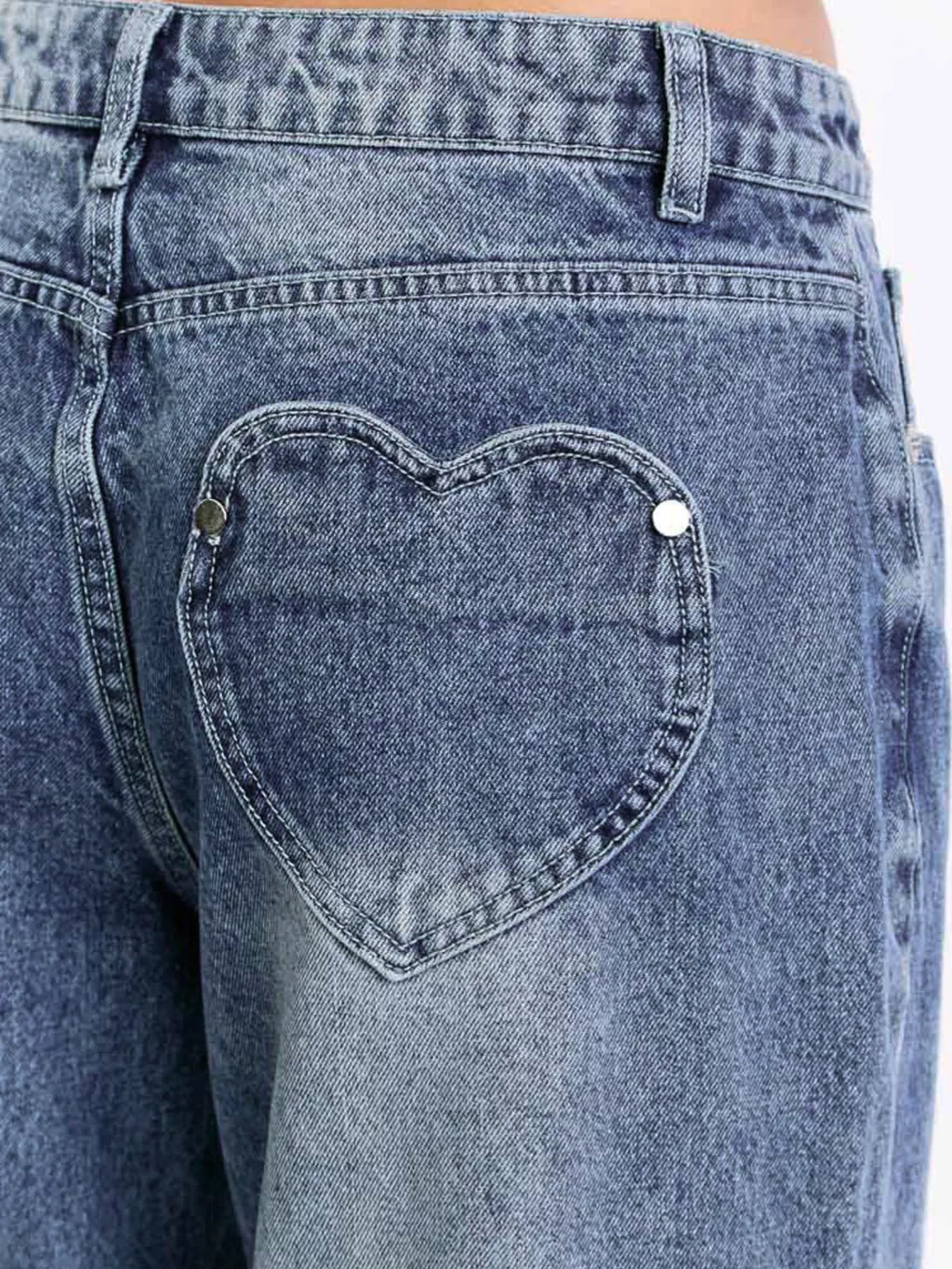Jeans de pierna ancha con bolsillos — Relajados, refinados y listos para todo