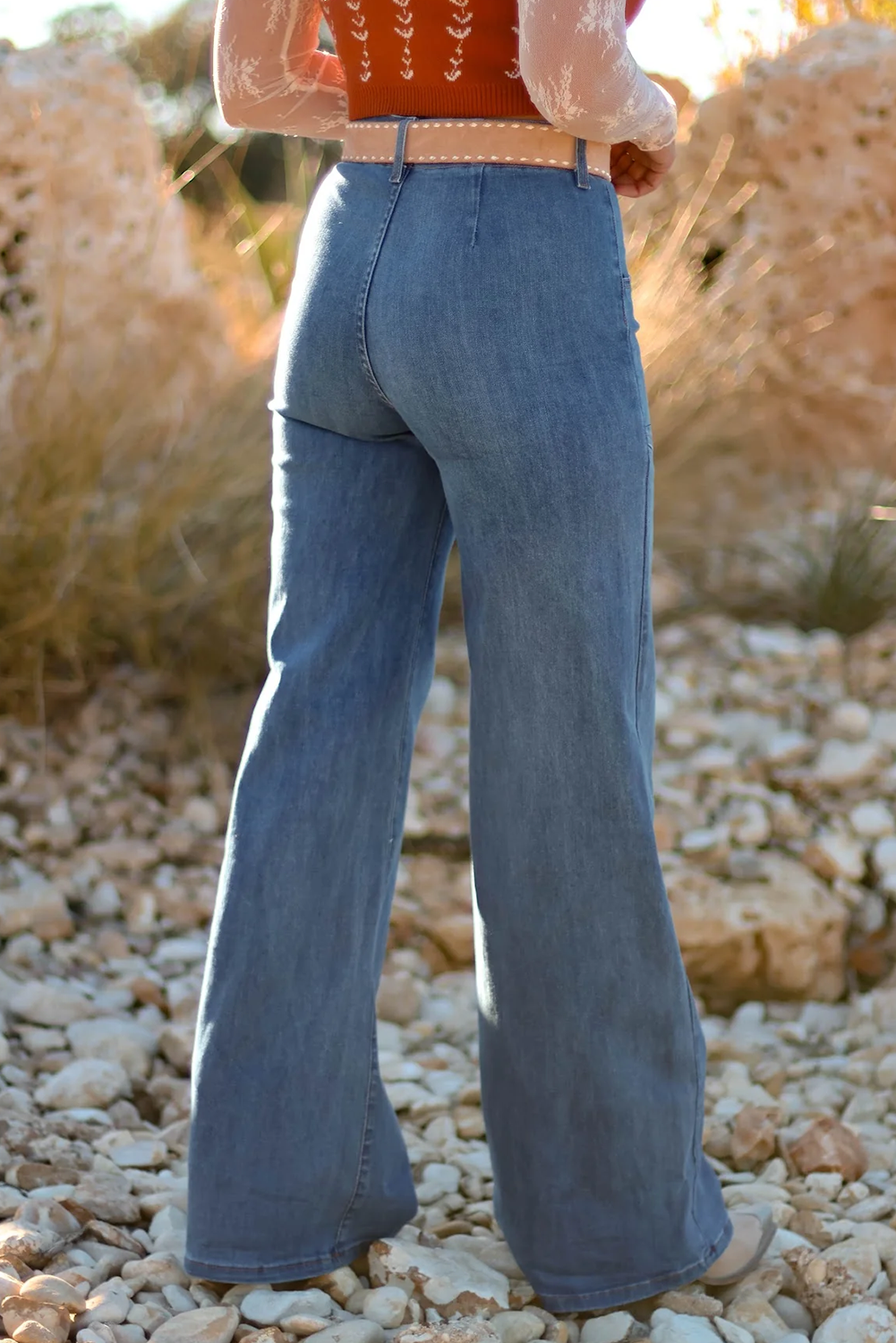 Jeans Ashleigh azules multicolor de cintura alta y pierna ancha con múltiples botones