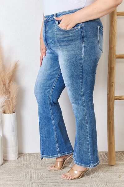 Jeans acampanados de tiro alto al tobillo RISEN en tallas inclusivas