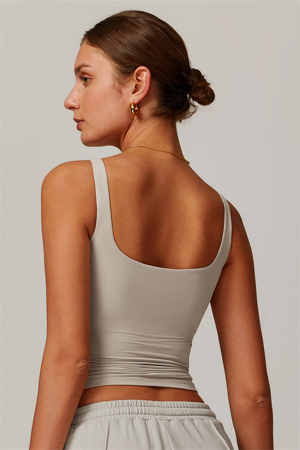The Motion 2-piece set: tank top and sweatpants