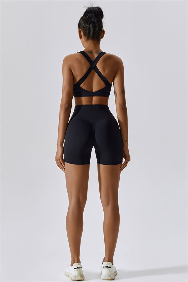 Conjunto de 2 piezas Eloise: sujetador deportivo y shorts