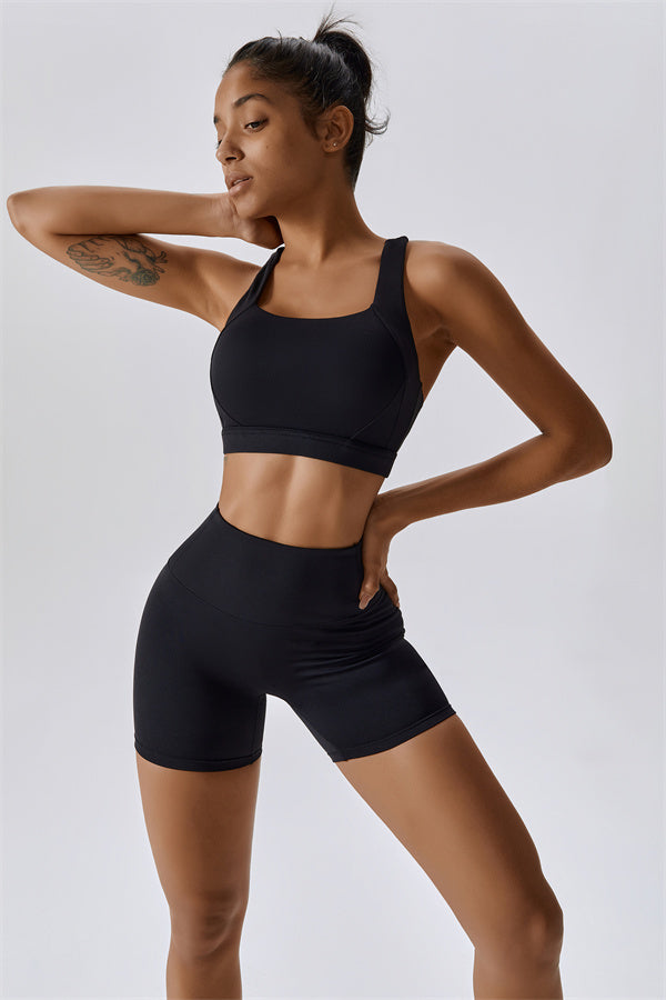 Conjunto de 2 piezas Eloise: sujetador deportivo y shorts