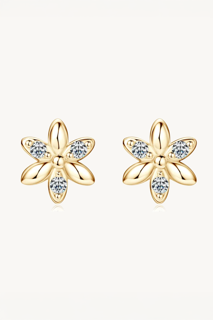 Aretes de moissanita con brillo floral