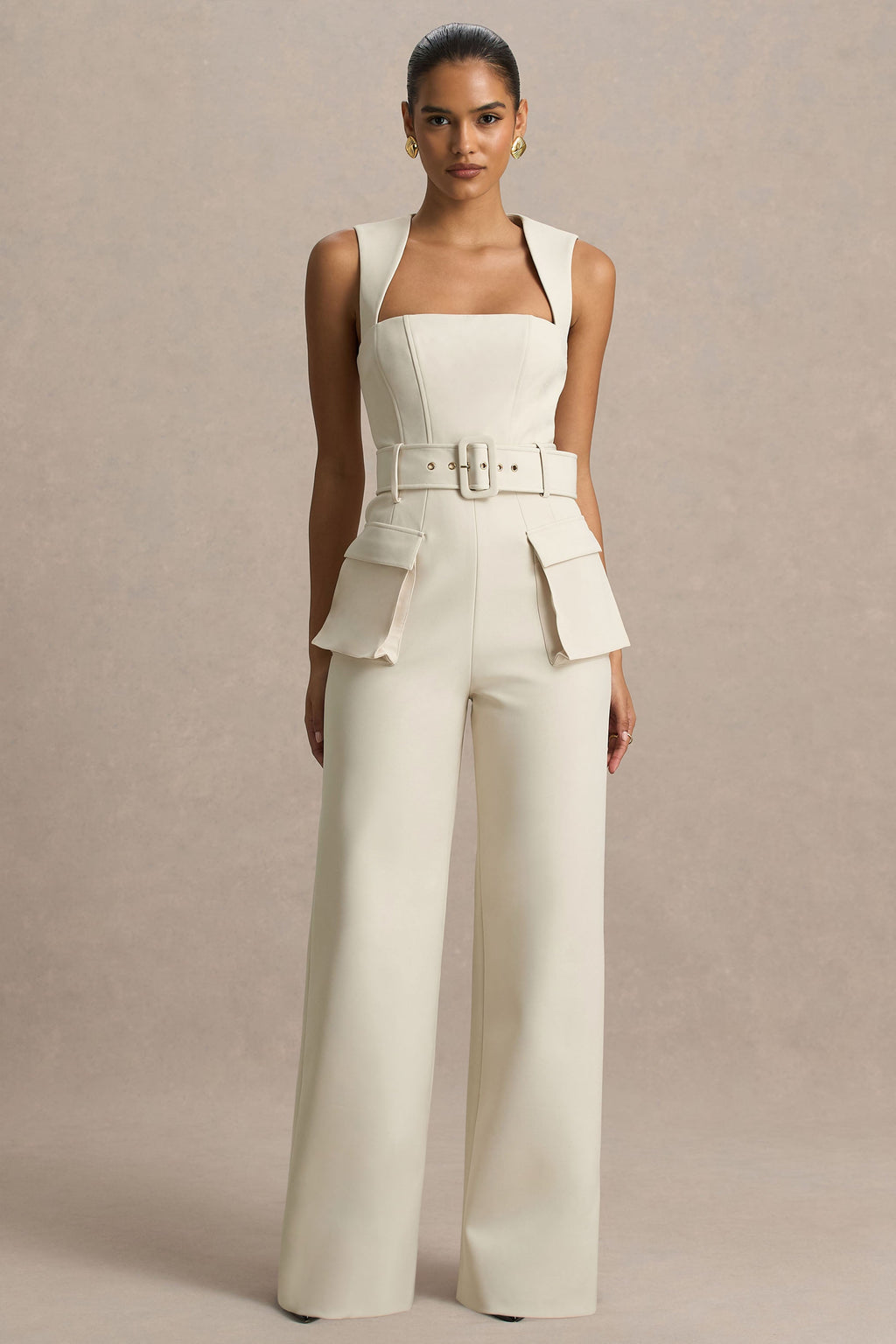 Solice | Mono color crema con escote cuadrado