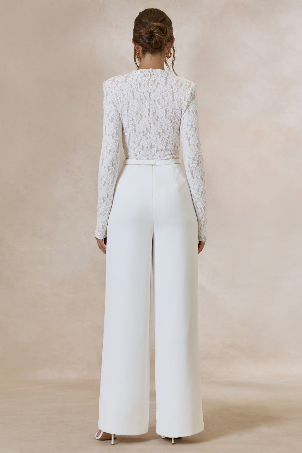 Romancea | Mono Blanco de Encaje con Cuello Alto