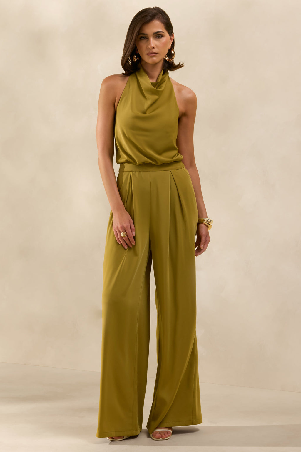 Elisra | Mono Largo de Satén Verde Oliva con Cuello Halter
