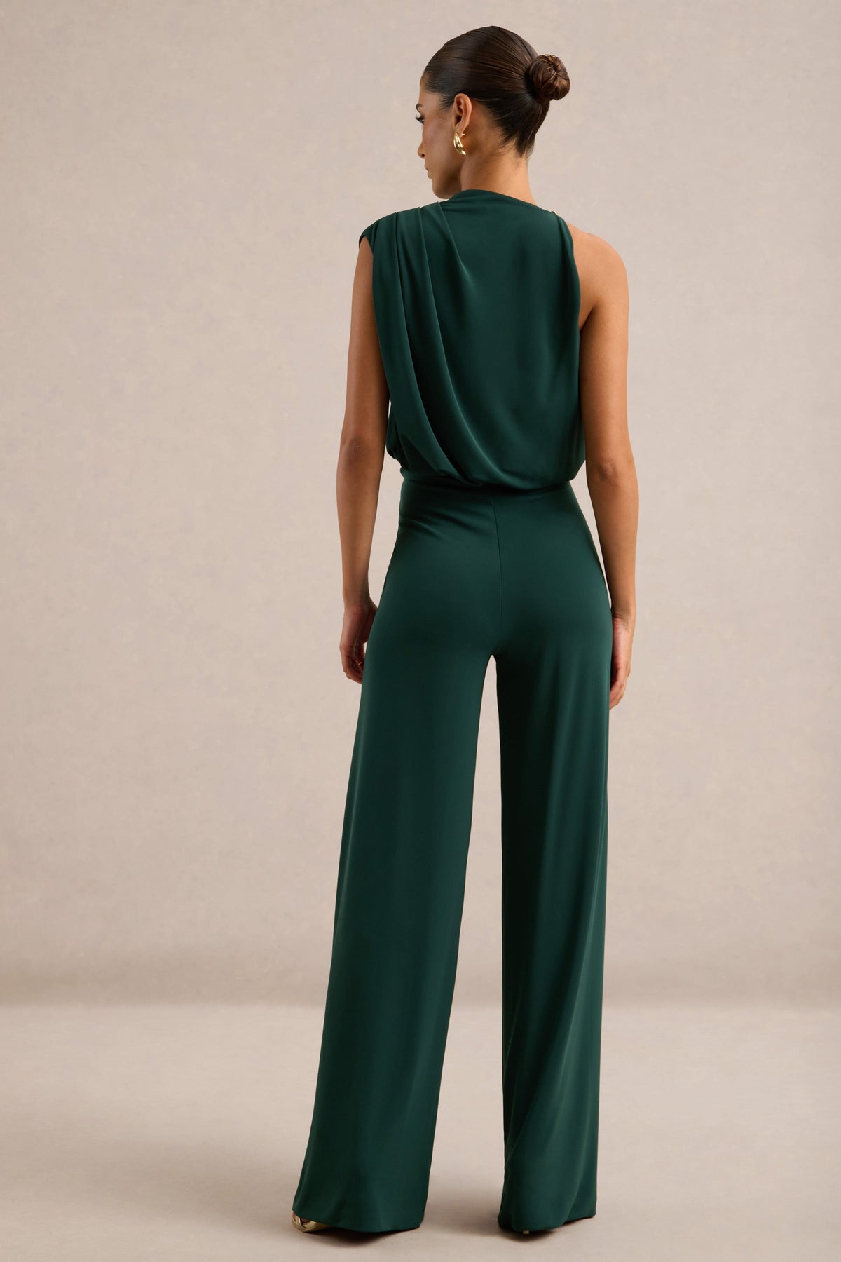 Vianista | Mono verde oscuro de cuello alto con detalle fruncido