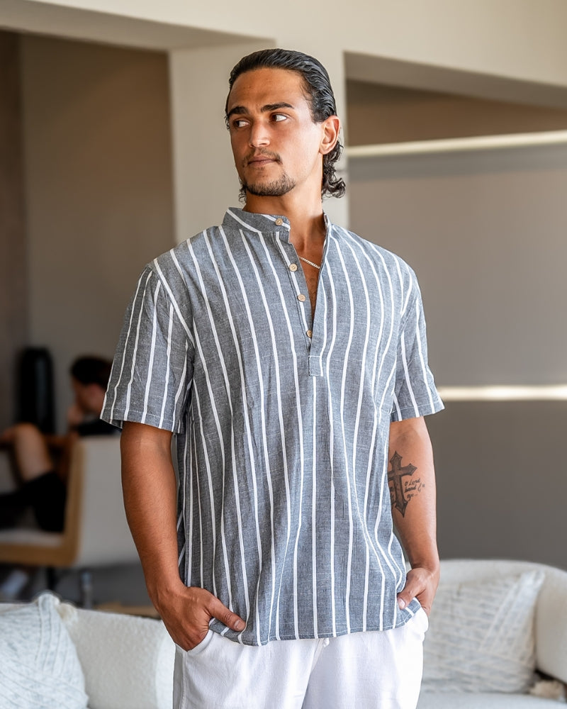 BARI | POLO DE CUELLO MANDARÍN A RAYAS