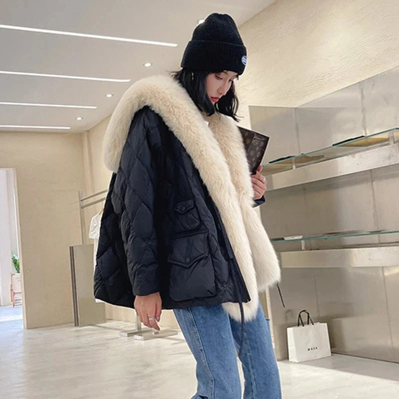 Chaqueta con cuello de piel