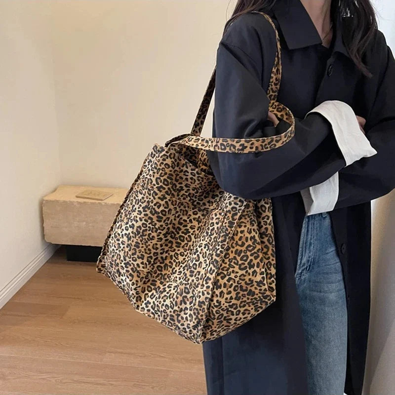 Bolso de lona retro con estampado de leopardo