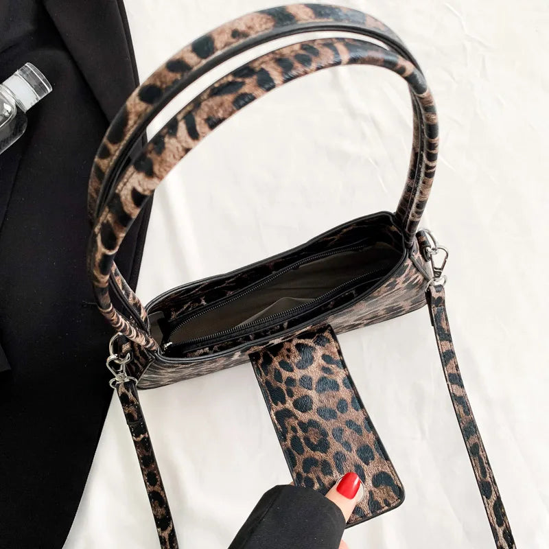 Bolso francés para debajo del brazo