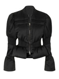 Chaqueta péplum acolchada de satén con relleno de plumón