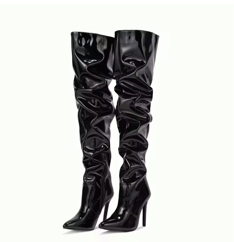 Botas de tacón de aguja escarlata