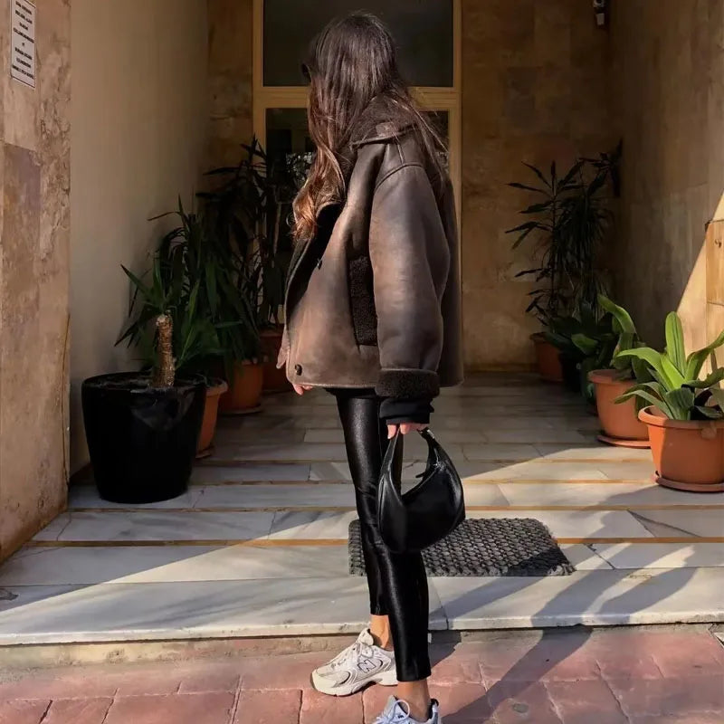 Chaqueta Mireia de cuero sintético